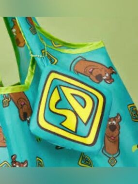 Warner Brothers Scooby Doo vinyl shopping bag and pouch